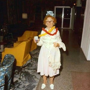 Meet your Posher, Caroline